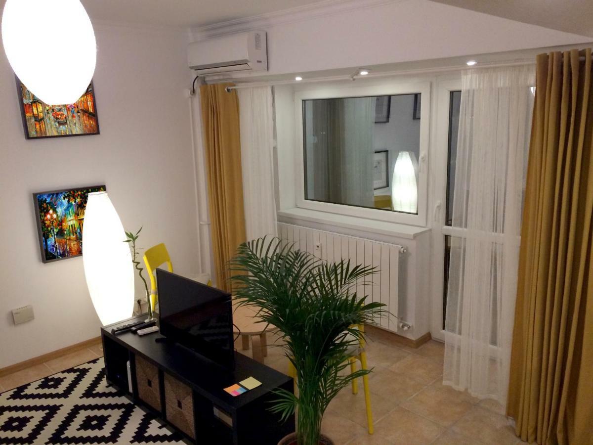 My Little Studio Bukarest Exteriör bild